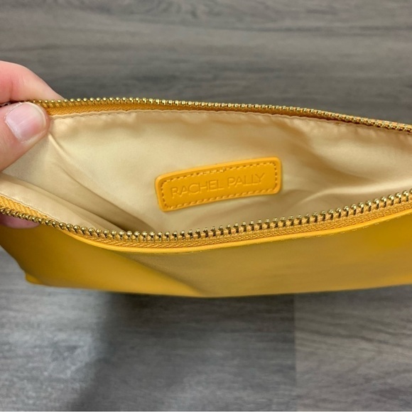 Rachel Pally Orange Zahara Floral Reversible Fold Over Clutch - Picture 3 of 6